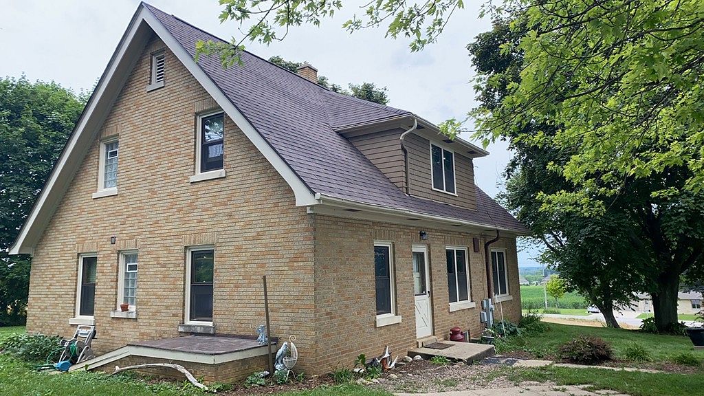 Classic Brick Home Reroof